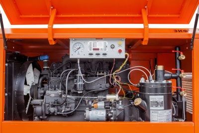 Дизельный передвижной компрессор АРСМАШ ЗИФ-ПВ-12/1,0 на раме