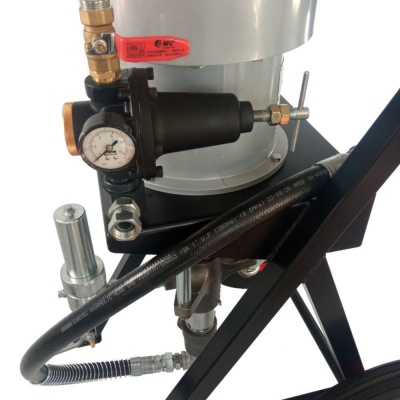 Аппарат окрасочный 83:1 PREMJET (500bar/9.0л/мин/145СС/без шланга и краскопульта)